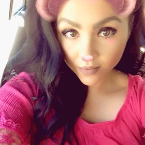 Meet your Posher, Zulema